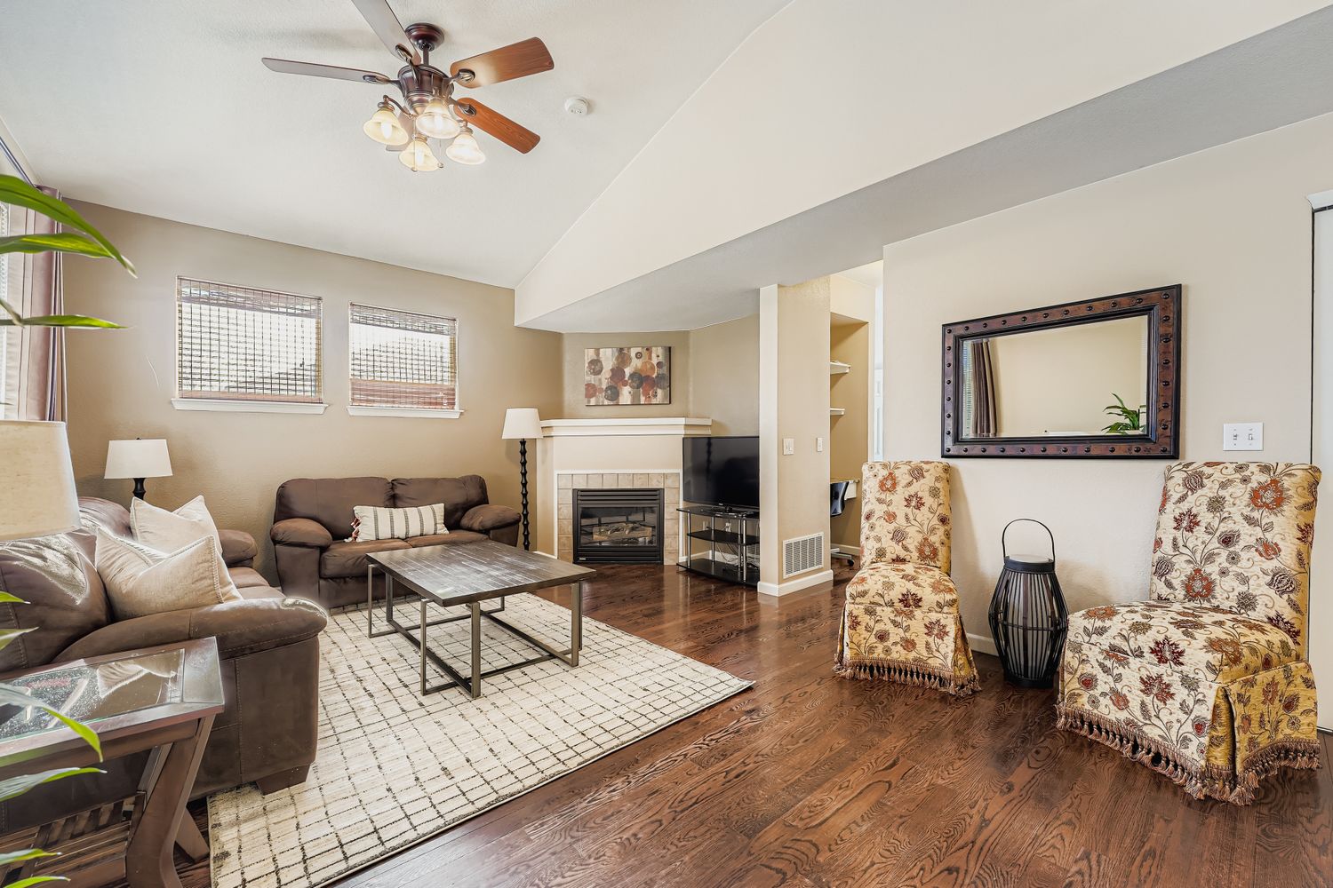 DTC, Executive Rental, Corporate Housing, exclusive, Resort-style