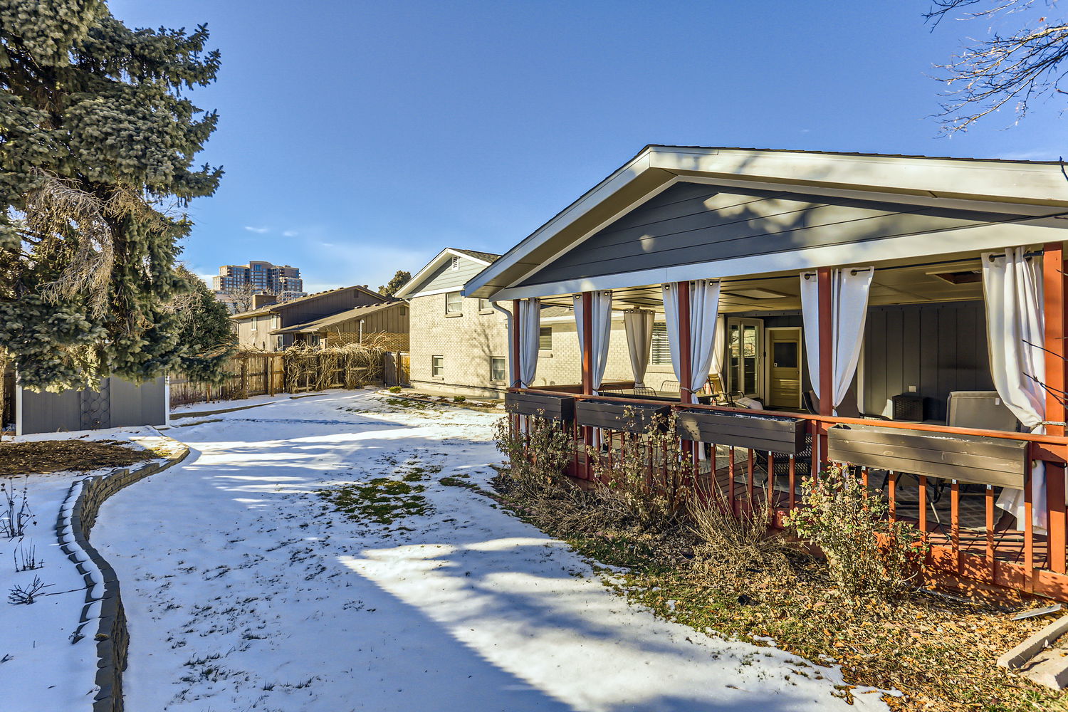 Executive Rental, DTC, Corporate Housing, Single Family Home, Greenwood village, large yard, 4 bedrooms