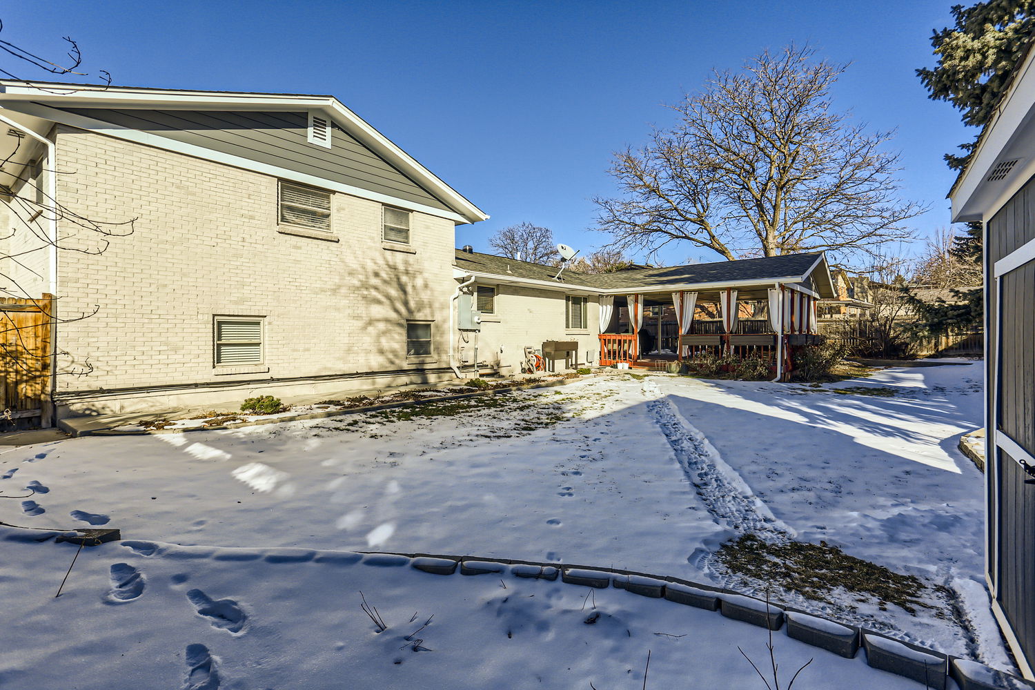Executive Rental, DTC, Corporate Housing, Single Family Home, Greenwood village, large yard, 4 bedrooms