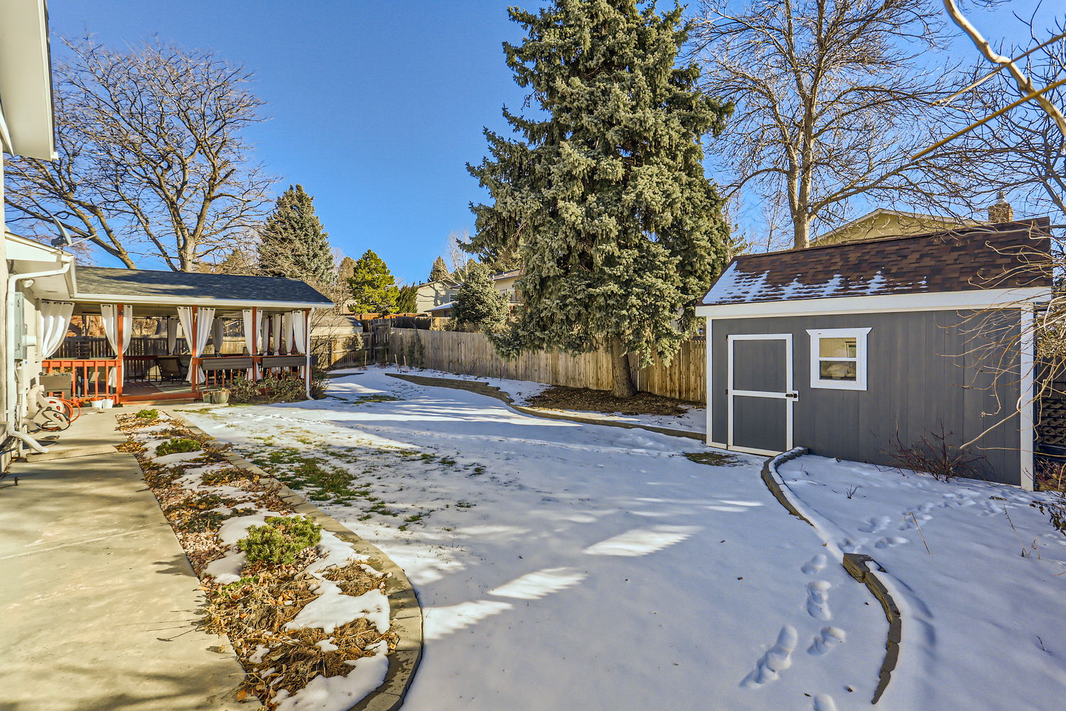 Executive Rental, DTC, Corporate Housing, Single Family Home, Greenwood village, large yard, 4 bedrooms