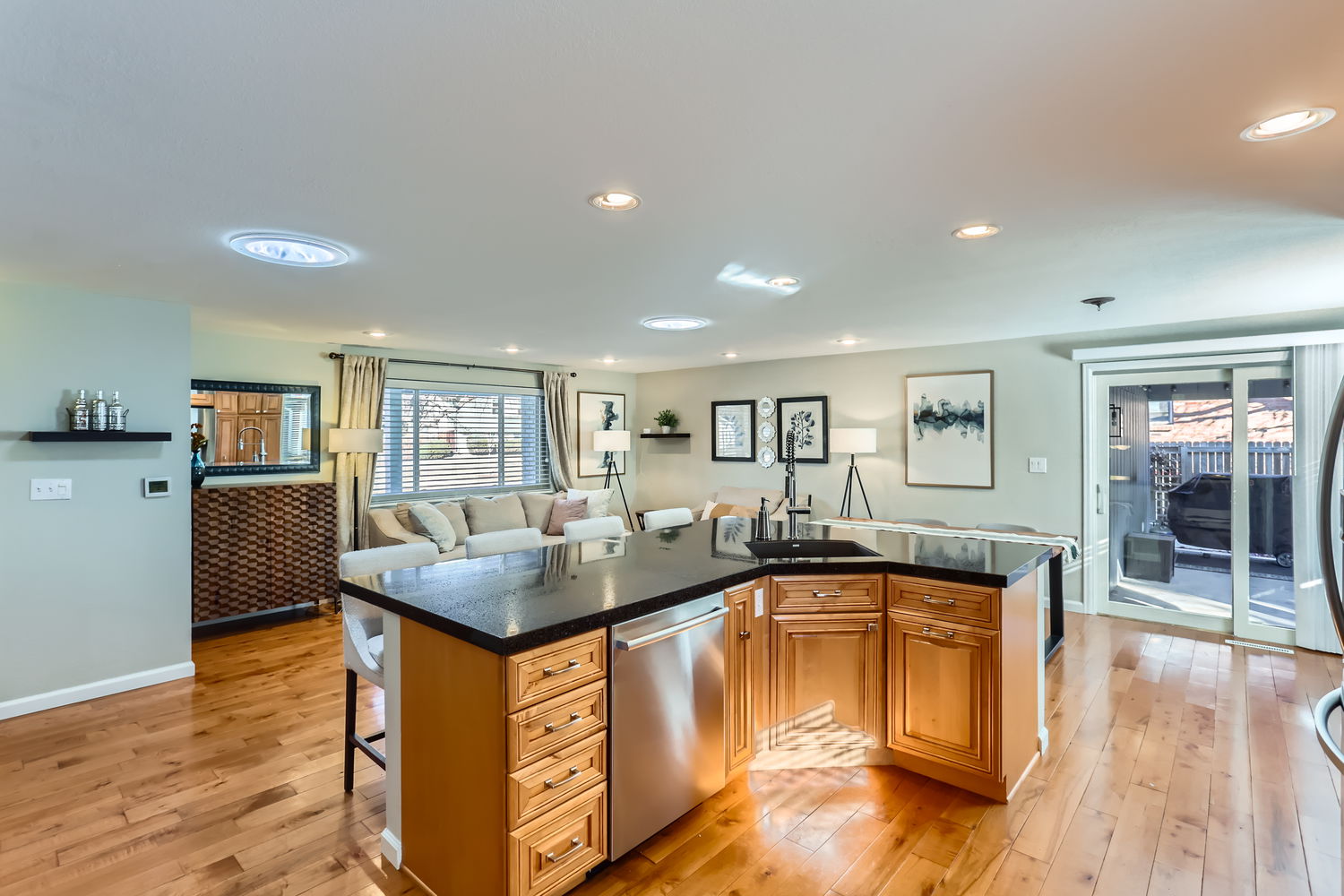 Executive Rental, DTC, Corporate Housing, Single Family Home, Greenwood village, large yard, 4 bedrooms