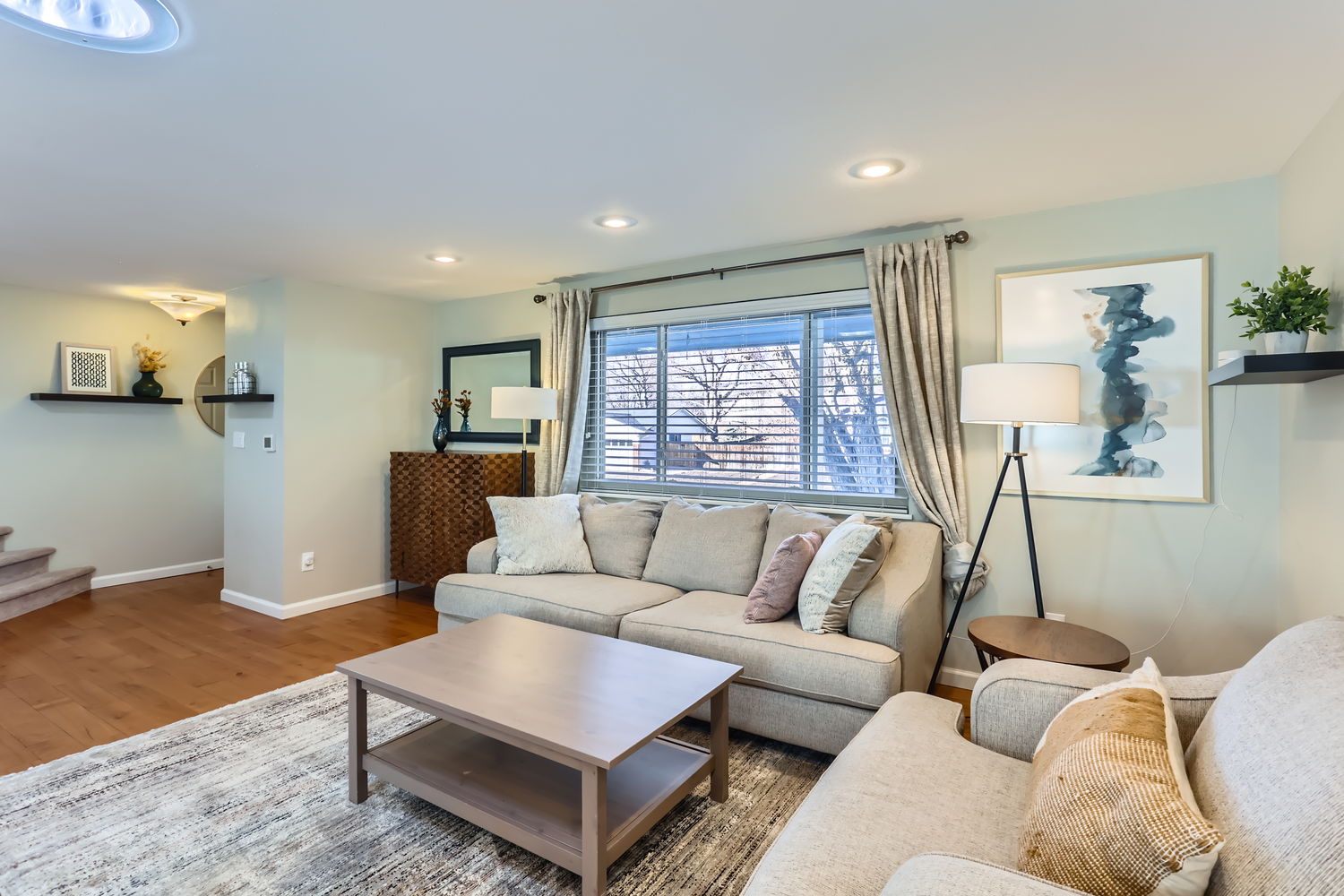 Executive Rental, DTC, Corporate Housing, Single Family Home, Greenwood village, large yard, 4 bedrooms