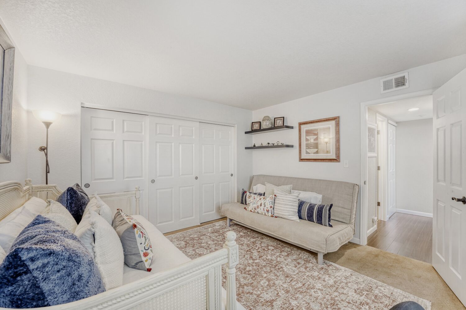 Executive rental, Denver Tech Center, furnished rental medium term furnished rental